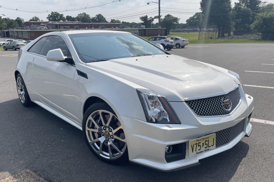 2012 Cadillac CTS & CTS-V sold for $34,500