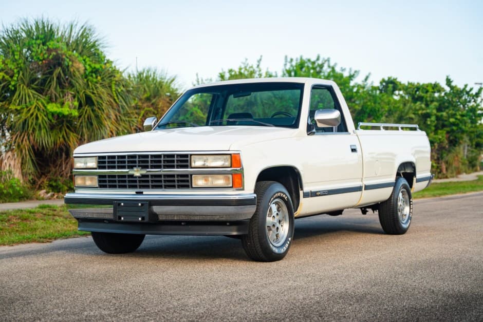 1993 Chevrolet C/K GMT400 (1988-2002) sold for $23,000