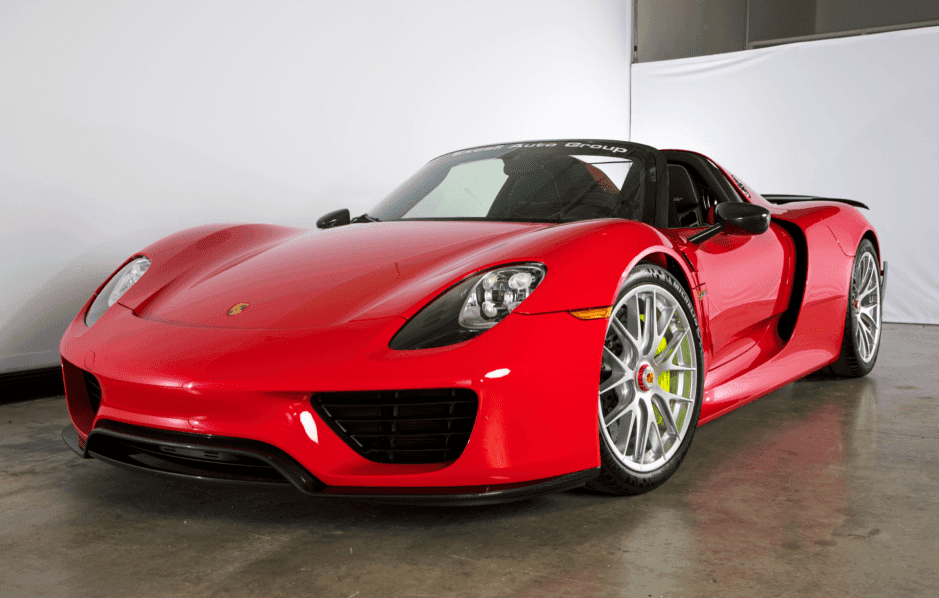 2015 Porsche 918 Spyder sold for $1,250,000
