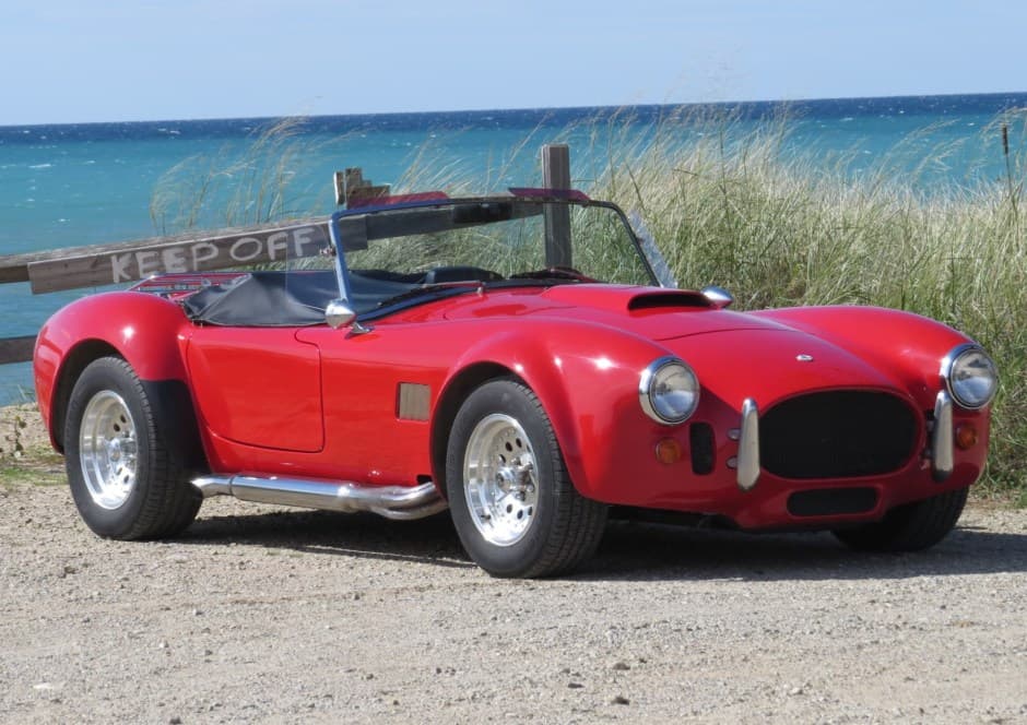 1991 Shelby Cobra Replica sold for $16,500