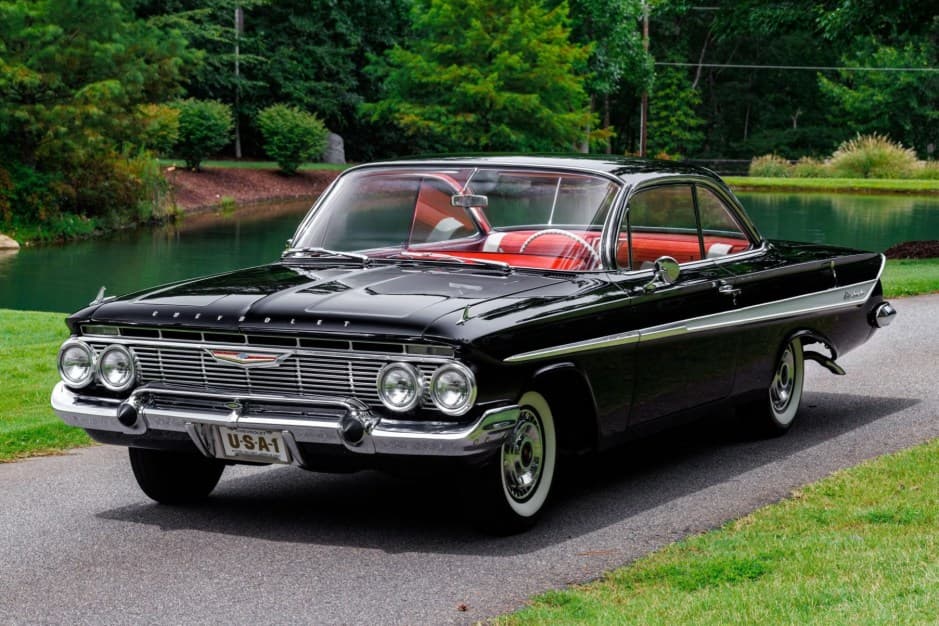 1961 Chevrolet Impala sold for $51,500