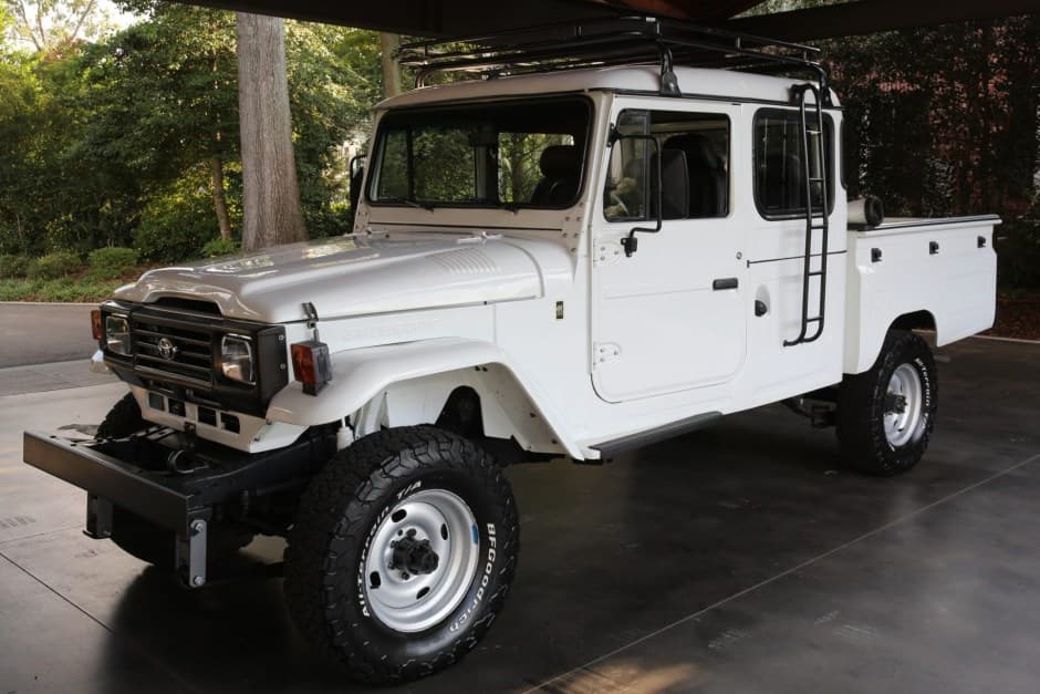 1995 Toyota Land Cruiser FJ40 sold for $39,000