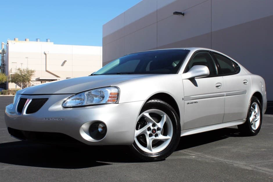2007 Pontiac Grand Prix sold for $9,500