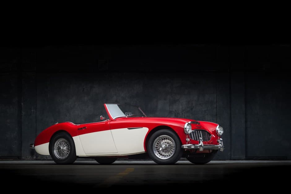 1961 Austin-Healey 3000 sold for $48,515