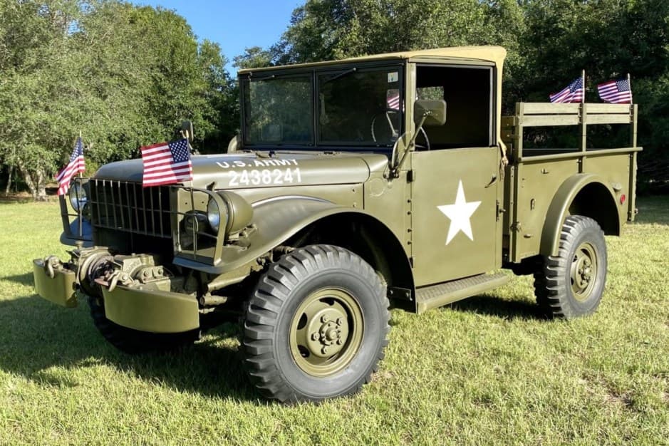 1953 Dodge Military Vehicles sold for $10,500