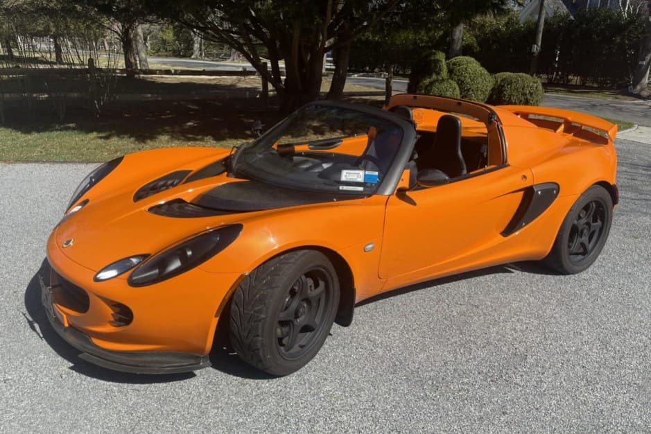 2005 Lotus Elise sold for $46,750