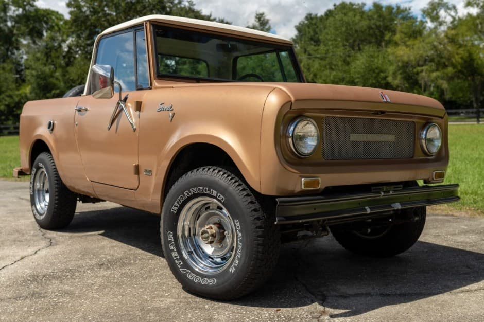 1968 International Harvester Scout sold for $20,500