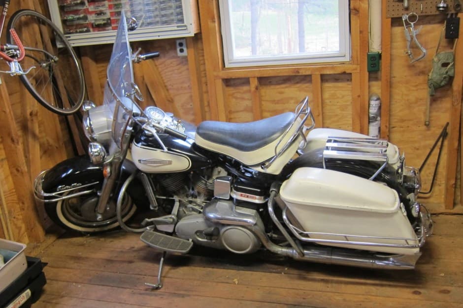 1966 Harley-Davidson Shovelhead sold for $24,250