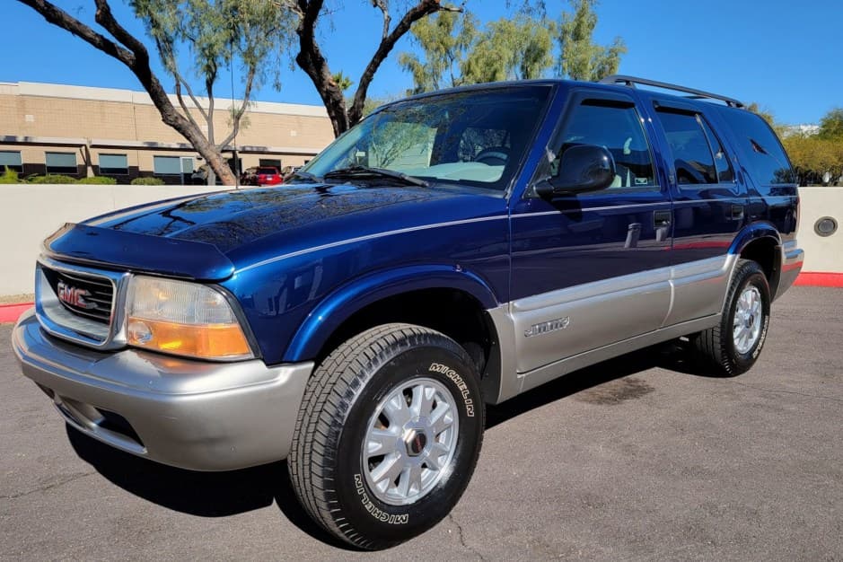 1998 GMC Jimmy (1995-2005) sold for $13,000