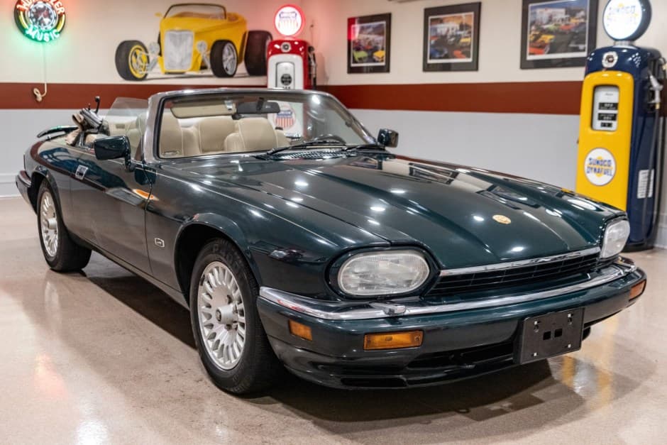 1995 Jaguar XJS sold for $21,750