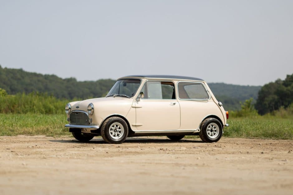 1965 Mini Mk I-III Cooper sold for $40,000