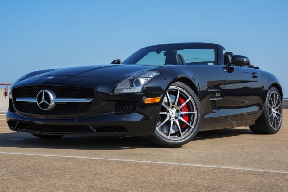 2012 Mercedes-Benz SLS AMG sold for $100,000