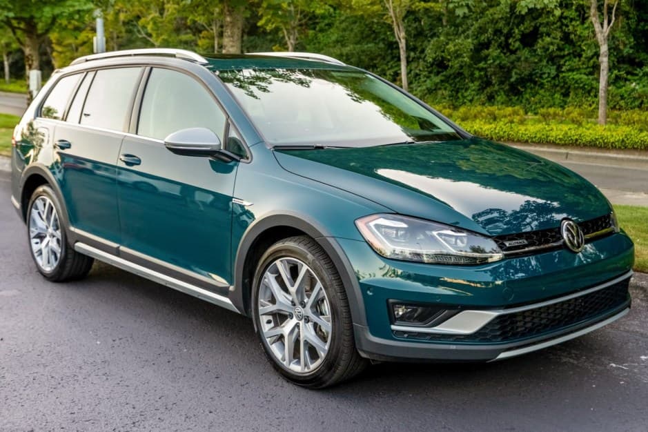 2019 Volkswagen Golf & Rabbit sold for $35,000