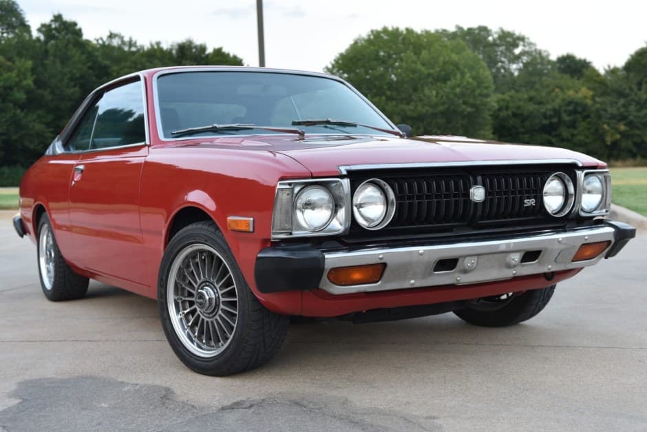 1974 Toyota Corona sold for $9,610