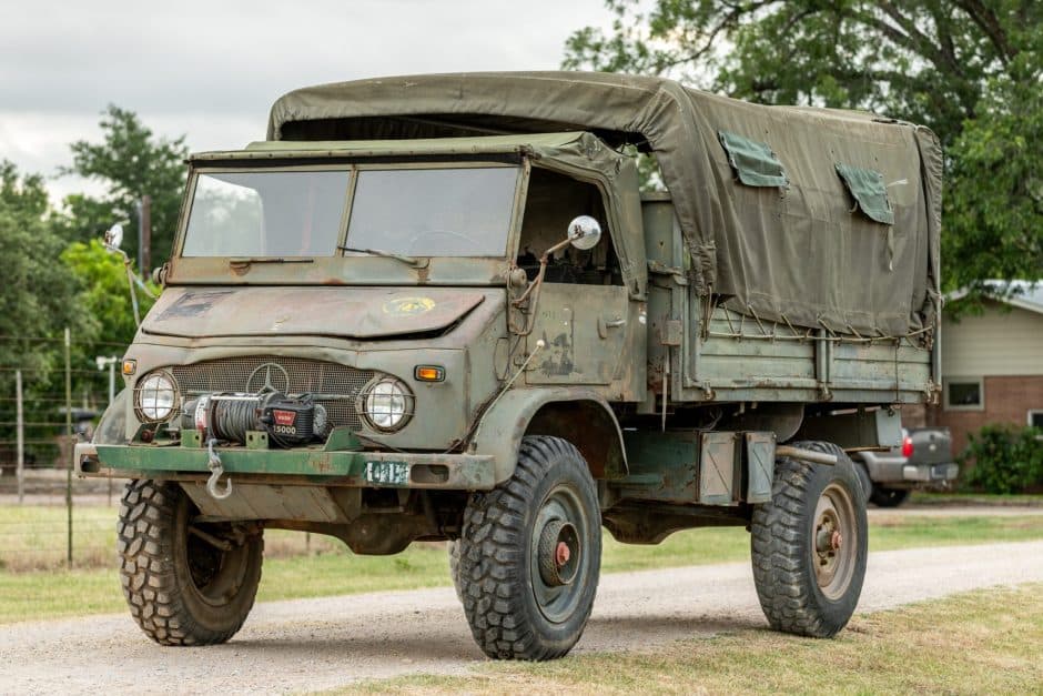 1975 Mercedes-Benz Unimog sold for $4,600