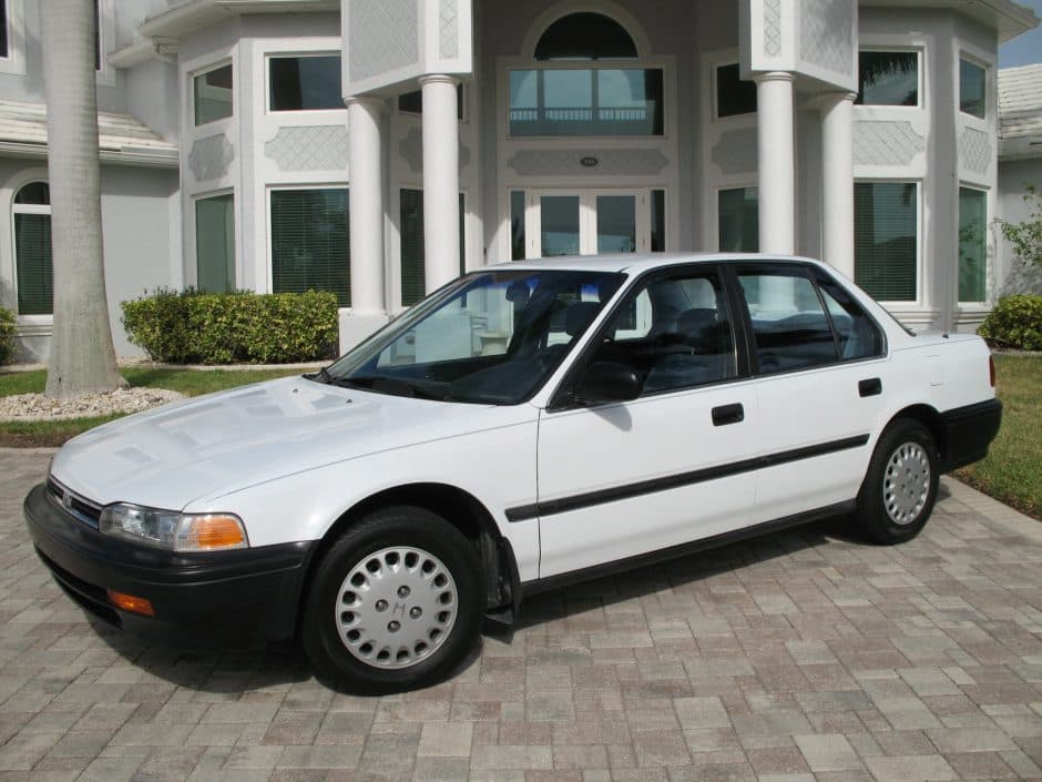 1992 Honda Accord sold for $5,930