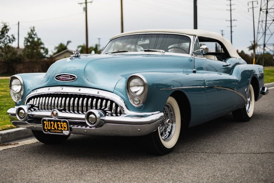 1953 Buick Skylark sold for $81,500