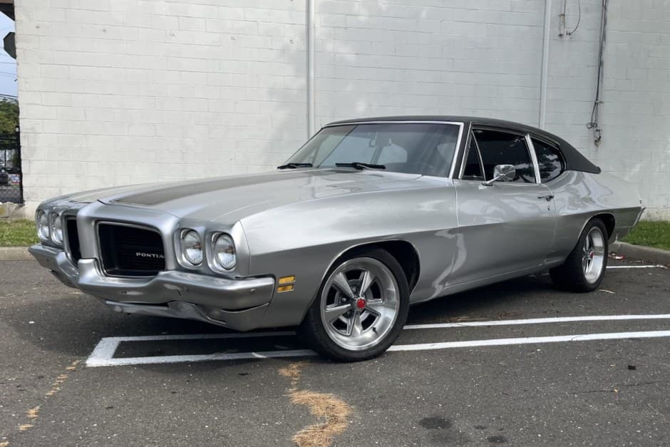 1971 Pontiac Tempest / LeMans sold for $12,500
