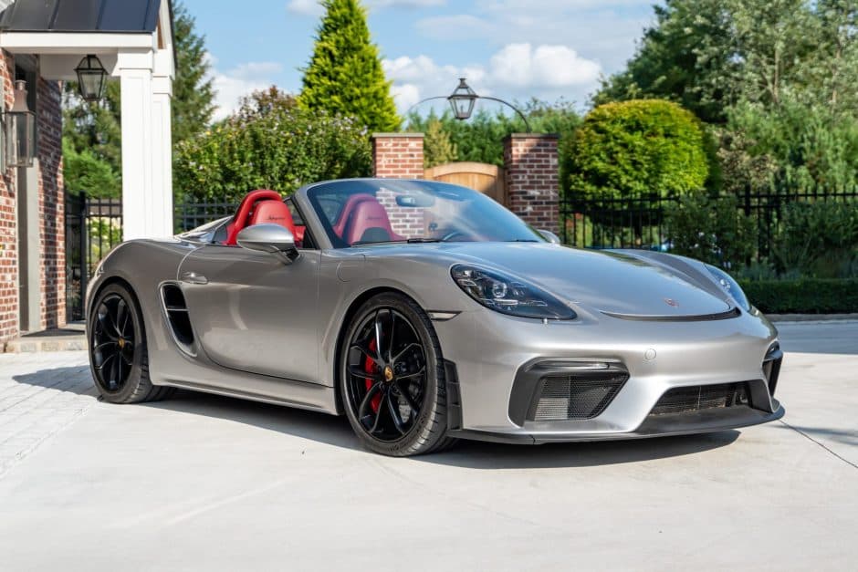 2022 Porsche 982 718 Boxster sold for $141,000