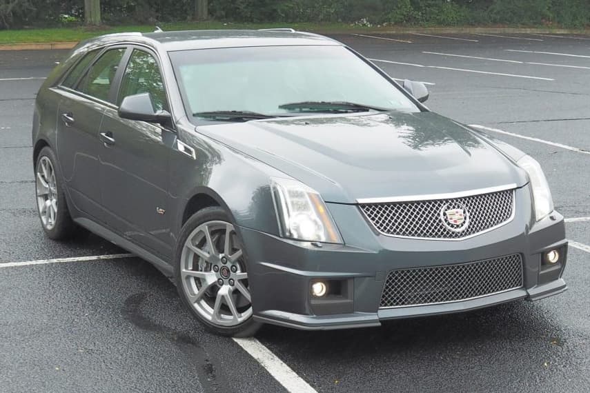 2011 Cadillac CTS & CTS-V sold for $40,999