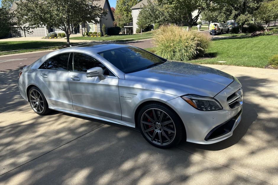 2016 Mercedes-Benz AMG sold for $41,000