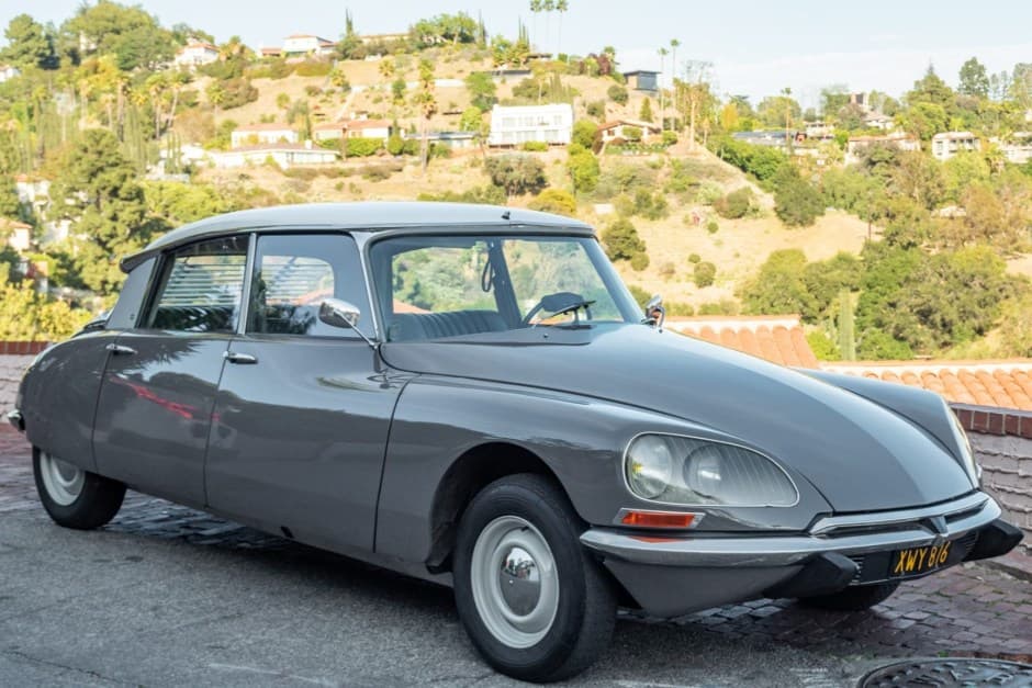 1969 Citroen DS sold for $62,121