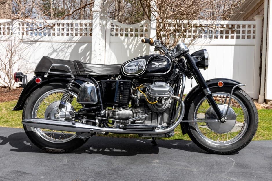 1970 Moto Guzzi Ambassador sold for $8,200