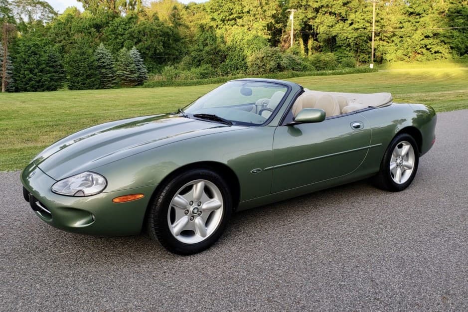 1999 Jaguar XK8 sold for $15,500