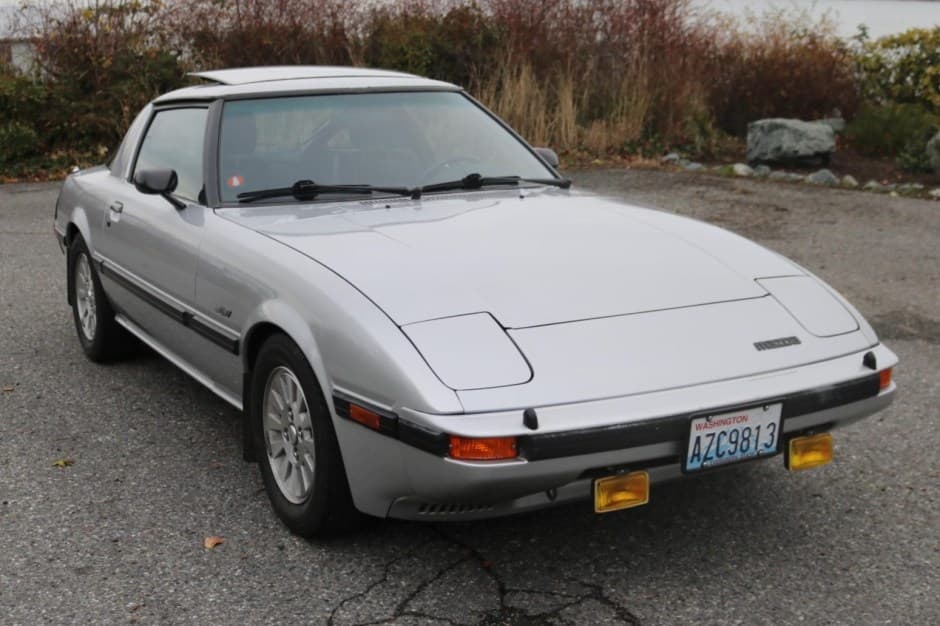 1984 Mazda RX-7 FB sold for $8,850