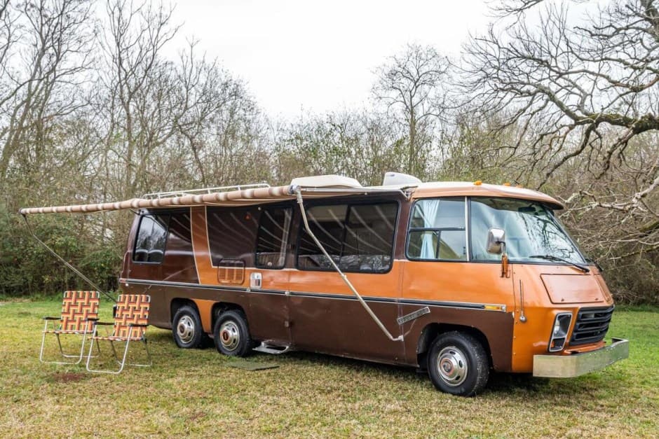 1973 GMC Motorhome sold for $33,000