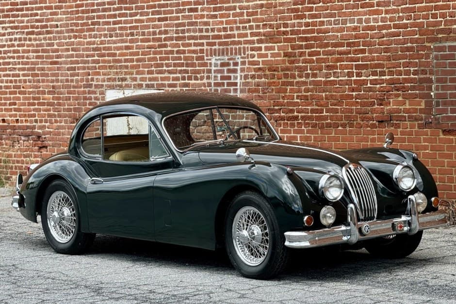 1955 Jaguar XK140 sold for $62,000