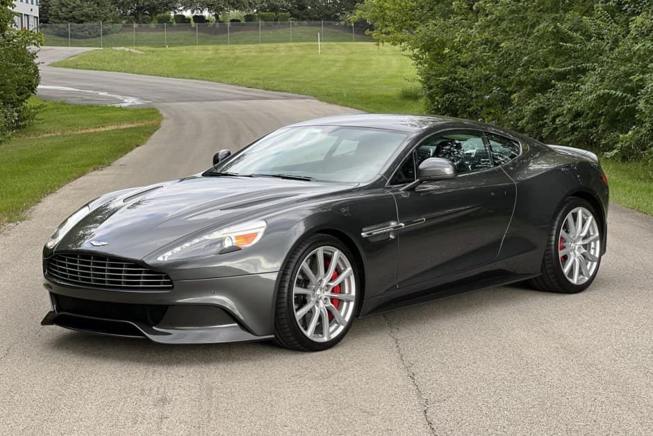 2015 Aston Martin Vanquish sold for $122,000