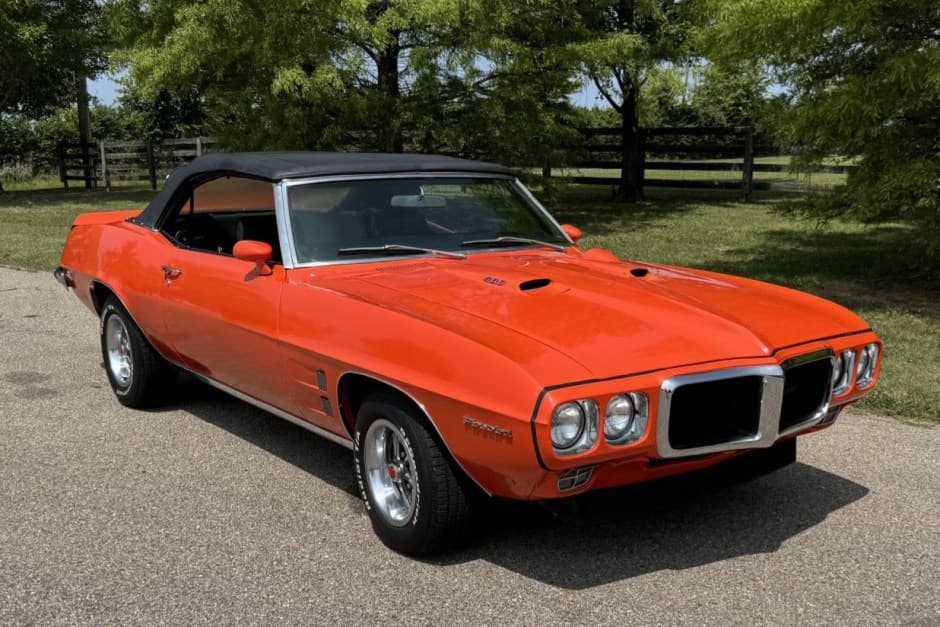 1969 Pontiac Firebird (1967-1969) sold for $44,500