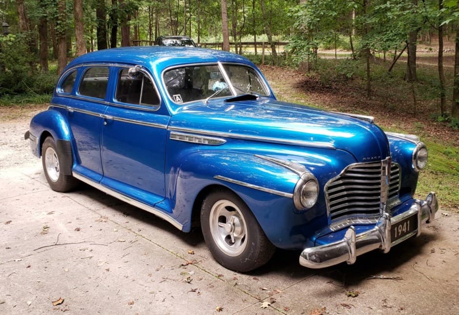 1941 Buick Special sold for $5,500