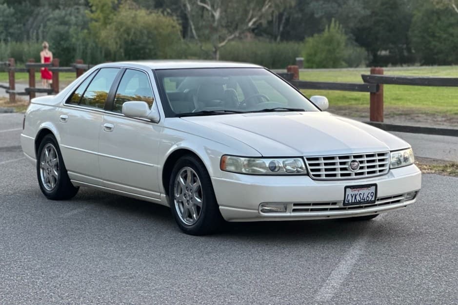 2002 Cadillac Seville sold for $6,520