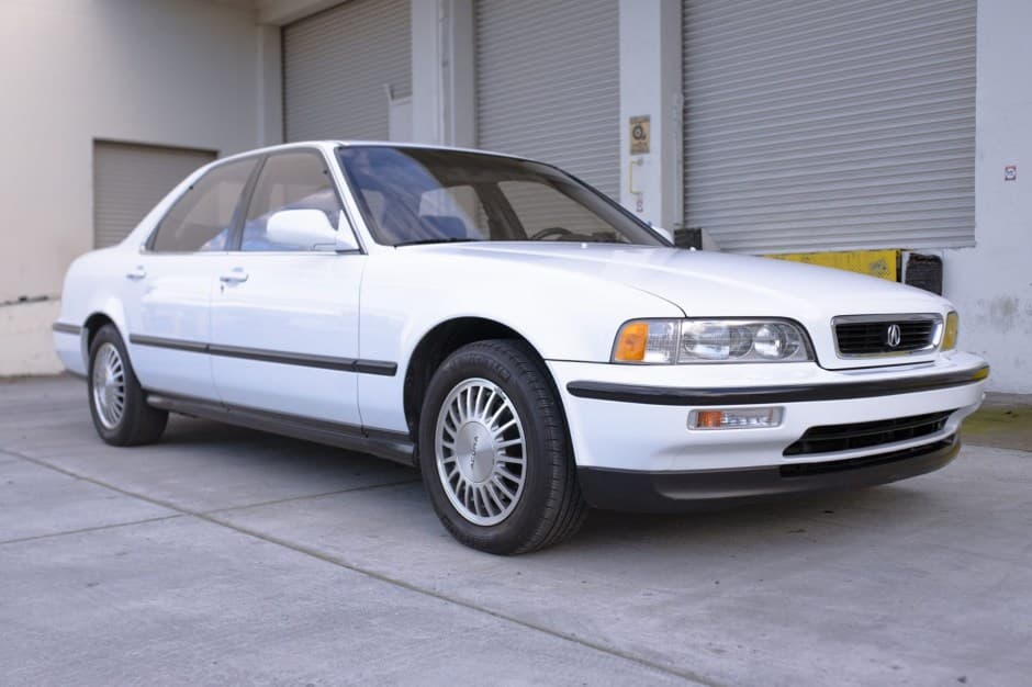1991 Acura Legend sold for $9,801
