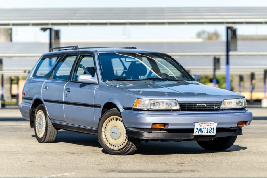 1989 Toyota Camry sold for $7,650