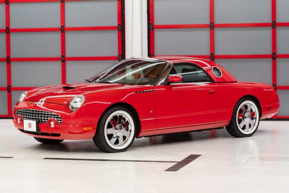 2003 Ford Thunderbird (2002-2005) sold for $16,250