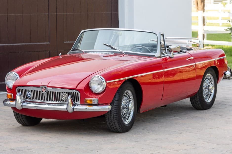 1965 MG MGB sold for $20,500