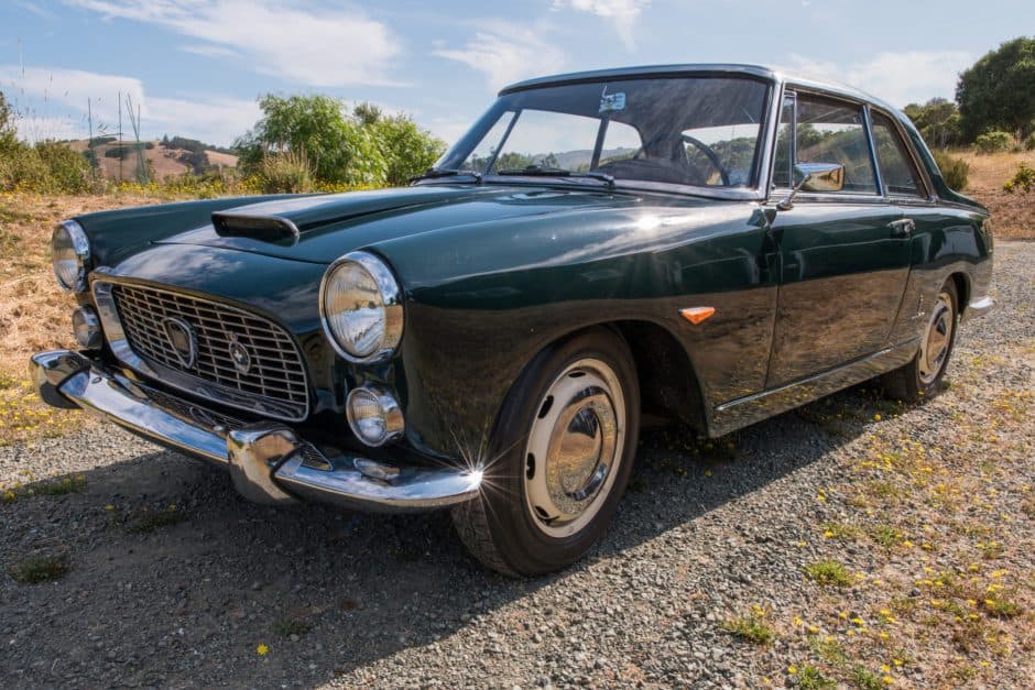 1961 Lancia Flaminia sold for $32,000