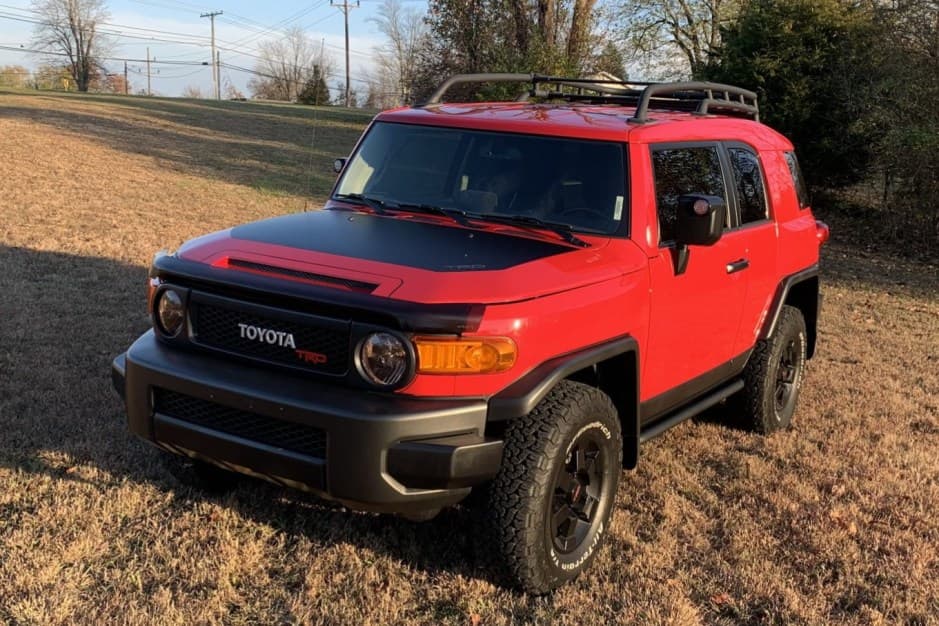 2012 Toyota FJ Cruiser sold for $48,500
