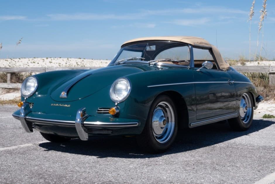 1960 Porsche 356B sold for $121,000
