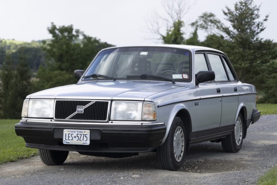 1991 Volvo 240 sold for $9,000