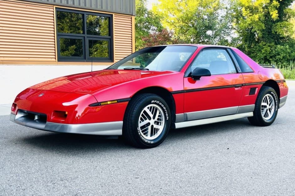 1985 Pontiac Fiero sold for $12,000