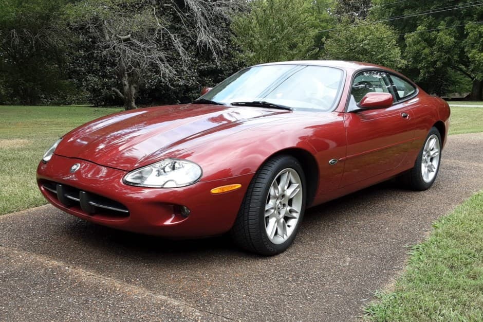 1998 Jaguar XK8 sold for $12,000