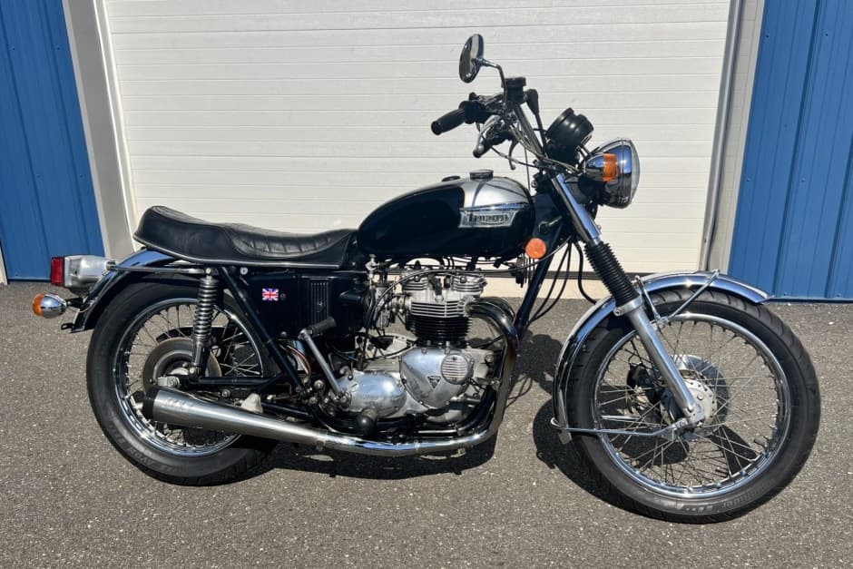 1979 Triumph Bonneville T140 sold for $4,400