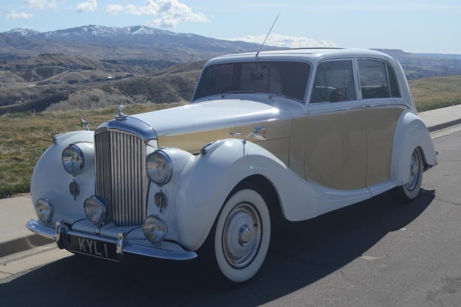 1950 Bentley Mark VI sold for $52,500