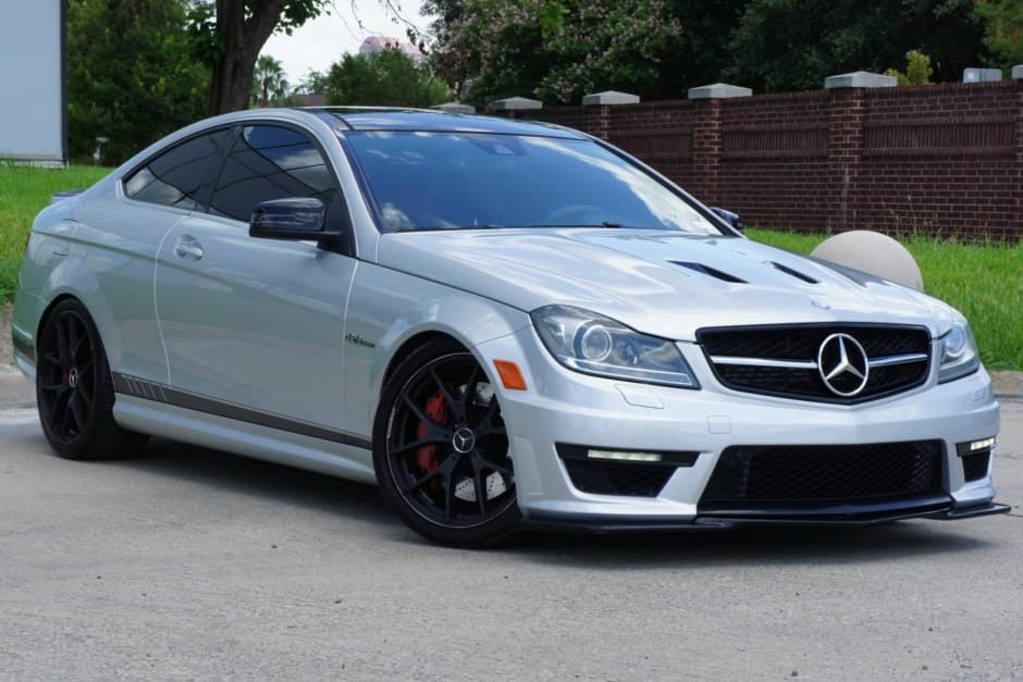 2015 Mercedes-Benz W204 C63 AMG sold for $35,000