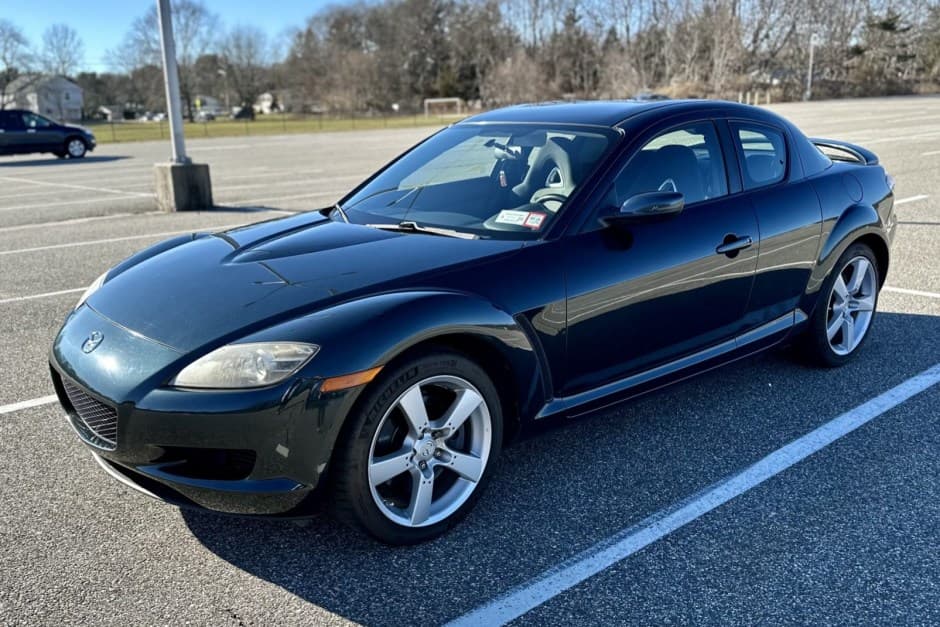 2004 Mazda RX-8 sold for $7,522