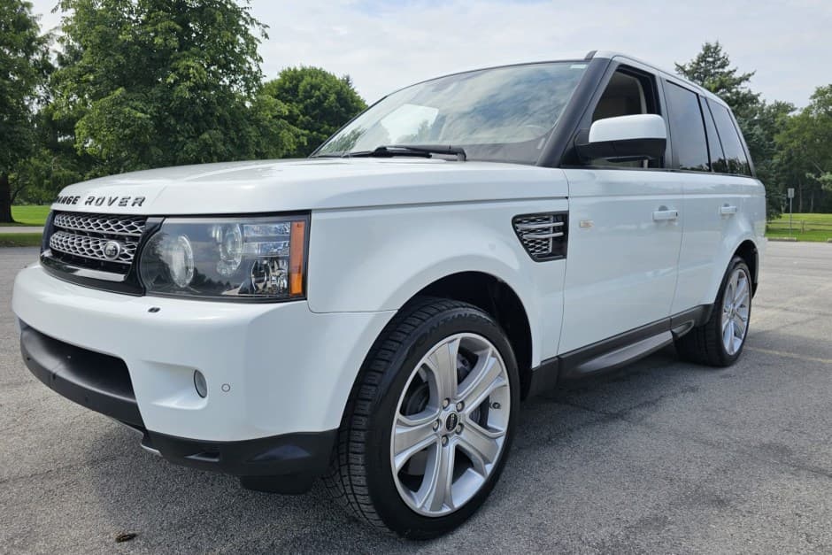 2012 Land Rover Range Rover Sport L320 sold for $19,250